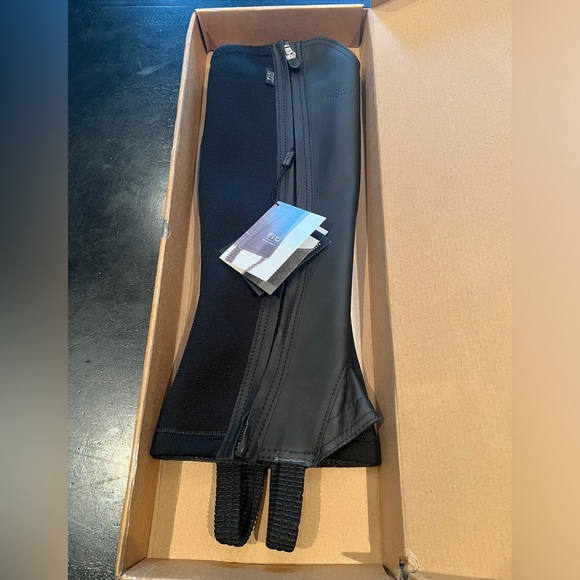 NWT* ProChaps The Fit half chaps black 18” length, XL Calf (see size chart) - Picture 1 of 16